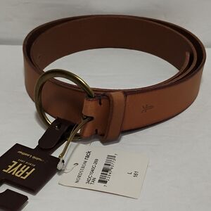 FRYE Womens Brass Buckle Tan Leather Belt Size L NEW w Defect